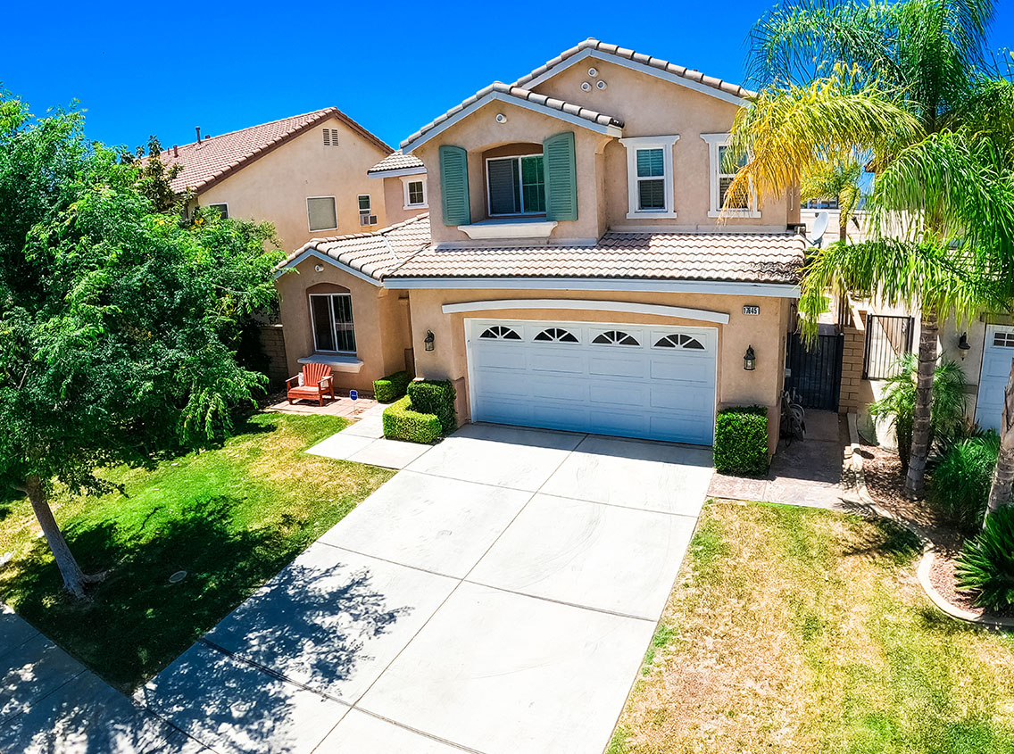 17645 Camino Sonrisa (Moreno Valley)